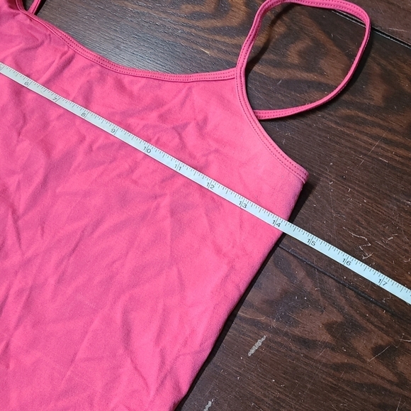 C'est Moi Seamless Collection Tank Top - Picture 2 of 6